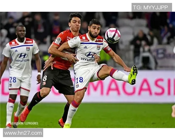 里昂与亚眠实力对比分析揭示双方在联赛中的竞争态势与发展潜力 里昂与亚眠实力对比分析揭示双方在联赛中的竞争态势与发展潜力