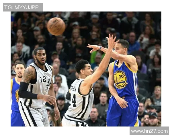 2013年马刺与勇士季后赛第四场精彩对决回顾与分析 2013年马刺与勇士季后赛第四场精彩对决回顾与分析