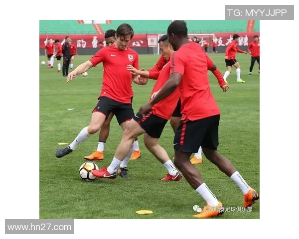 德国与中国足球比赛现场直播全程回顾精彩瞬间与战术分析